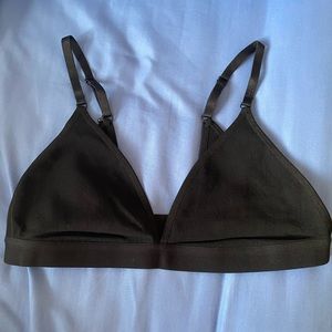 Fabletics Nowlle Sculptknite Bralette- -New